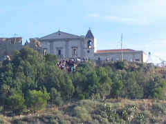 Santuario.jpg (69311 byte)